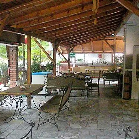 Hotel- Restaurant Struma ホテル Stara Kresna